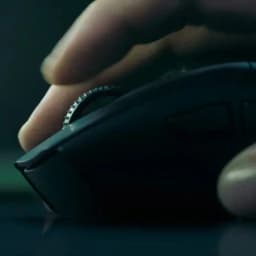 Razer DeathAdder V4 Pro Wireless Gaming Mouse - Image 2