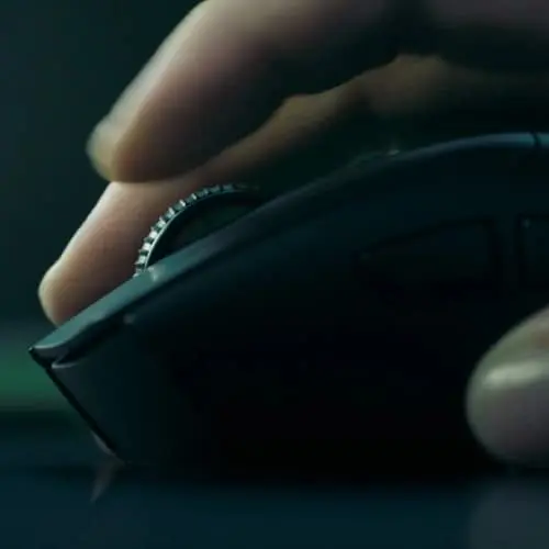 Razer DeathAdder V4 Pro Wireless Gaming Mouse - Image 2