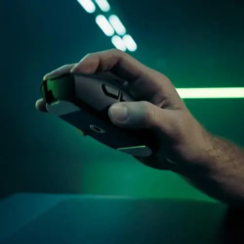Razer DeathAdder V4 Pro Wireless Gaming Mouse - Image 4
