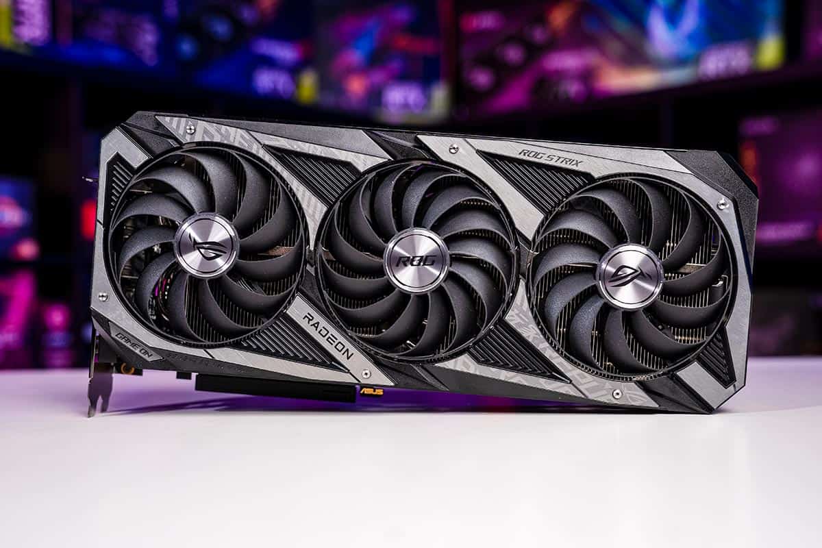 ROG Strix Radeon™ RX 6750 XT OC Edition 12GB GDDR6 is a cooling and power-performance juggernaut.