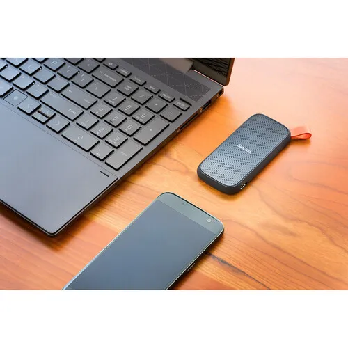 SanDisk 1TB Portable SSD - Image 3